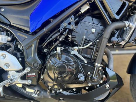 YAMAHA MT-03 300 ABS, Foto 10