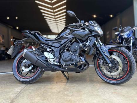 YAMAHA MT-03 300 ABS, Foto 5