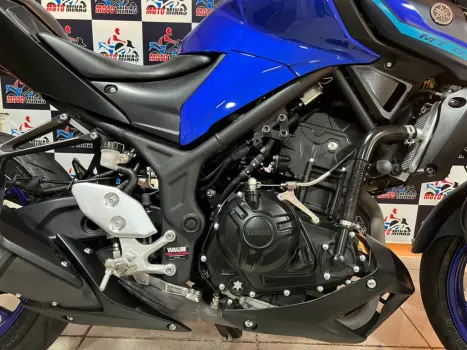 YAMAHA MT-03 300 ABS, Foto 14