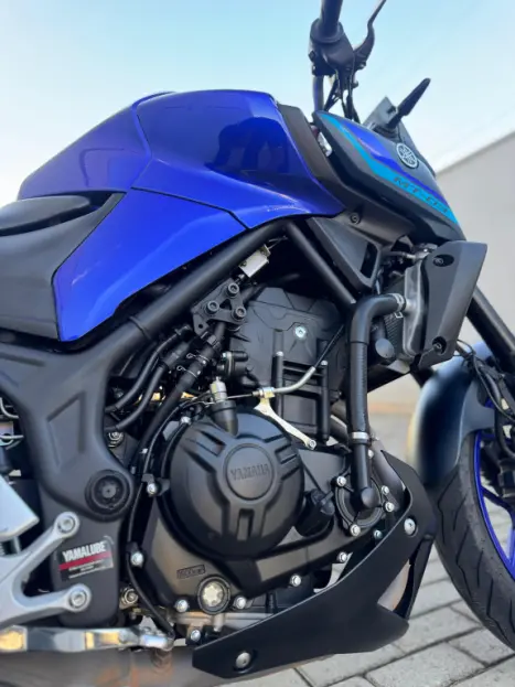YAMAHA MT-03 300 ABS, Foto 7