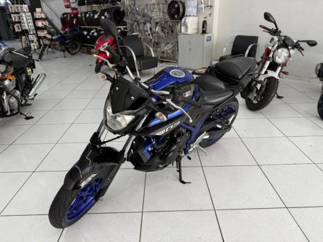 YAMAHA MT-03 300 ABS, Foto 2