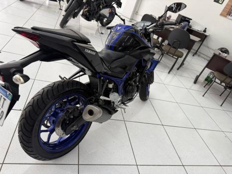 YAMAHA MT-03 300 ABS, Foto 5