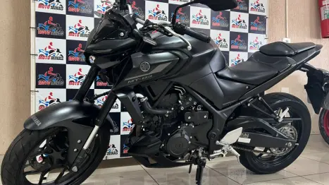 YAMAHA MT-03 300 ABS, Foto 8
