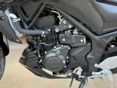 YAMAHA MT-03 300 ABS, Foto 7