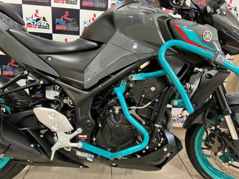 YAMAHA MT-03 300 ABS, Foto 10