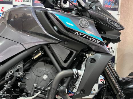 YAMAHA MT-03 300 ABS, Foto 9
