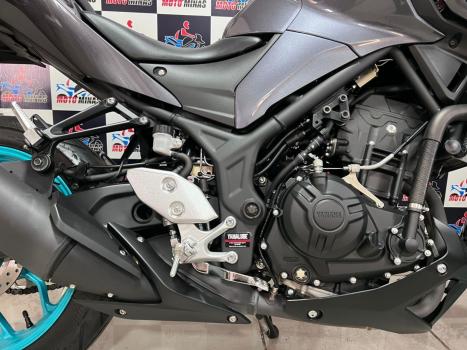 YAMAHA MT-03 300 ABS, Foto 11