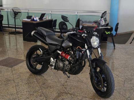 YAMAHA MT-03 660 , Foto 2