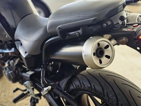 YAMAHA MT-03 660 , Foto 5
