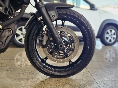 YAMAHA MT-03 660 , Foto 11