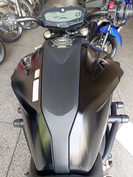 YAMAHA MT-07 700 ABS, Foto 6