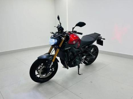 YAMAHA MT-09 850 ABS, Foto 6