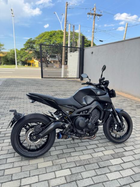 YAMAHA MT-09 850 ABS, Foto 5