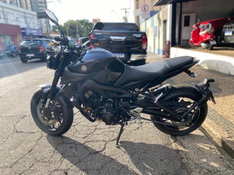 YAMAHA MT-09 850 ABS, Foto 8