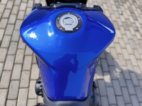 YAMAHA MT-09 850 ABS, Foto 5