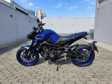 YAMAHA MT-09 850 ABS, Foto 6