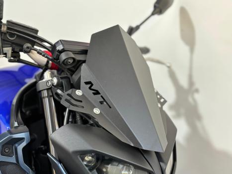YAMAHA MT-09 850 ABS, Foto 4