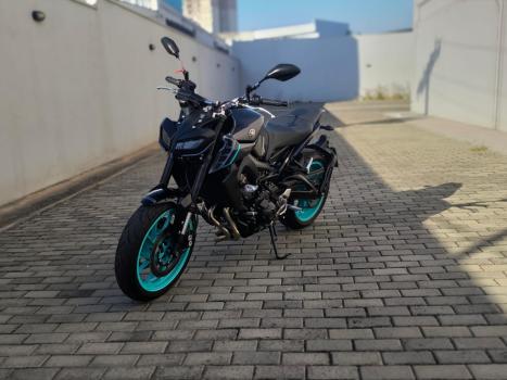YAMAHA MT-09 850 ABS, Foto 4