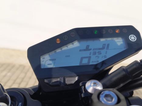 YAMAHA MT-09 850 ABS, Foto 6