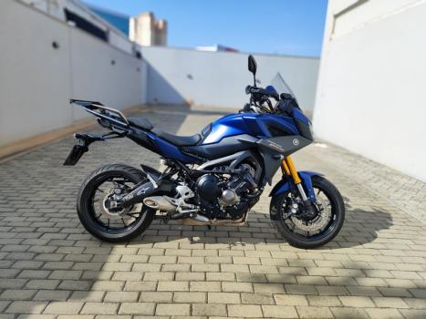 YAMAHA MT-09 Tracer GT 900 , Foto 1