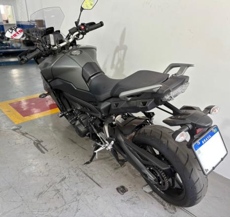 YAMAHA MT-09 Tracer GT 900 , Foto 4