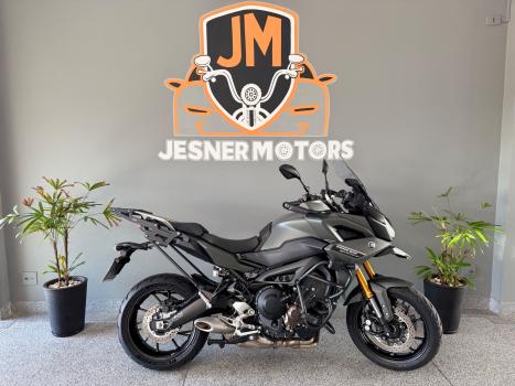 YAMAHA MT-09 Tracer GT 900 , Foto 3