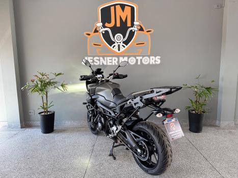 YAMAHA MT-09 Tracer GT 900 , Foto 8