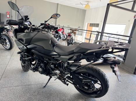 YAMAHA MT-09 Tracer GT 900 , Foto 35
