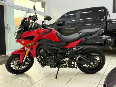 YAMAHA MT-09 Tracer GT 900 , Foto 6