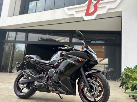 YAMAHA XJ6 600 F, Foto 1