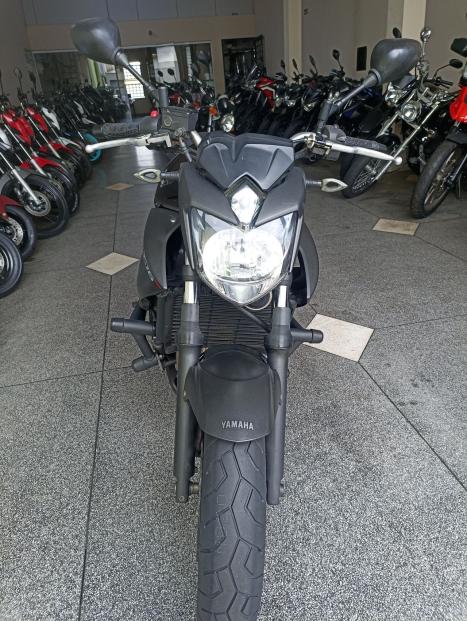 YAMAHA XJ6 600 N, Foto 5