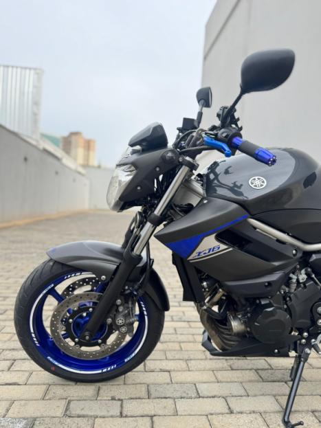 YAMAHA XJ6 600 N, Foto 4