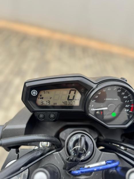YAMAHA XJ6 600 N, Foto 5