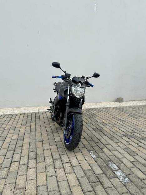YAMAHA XJ6 600 N, Foto 7