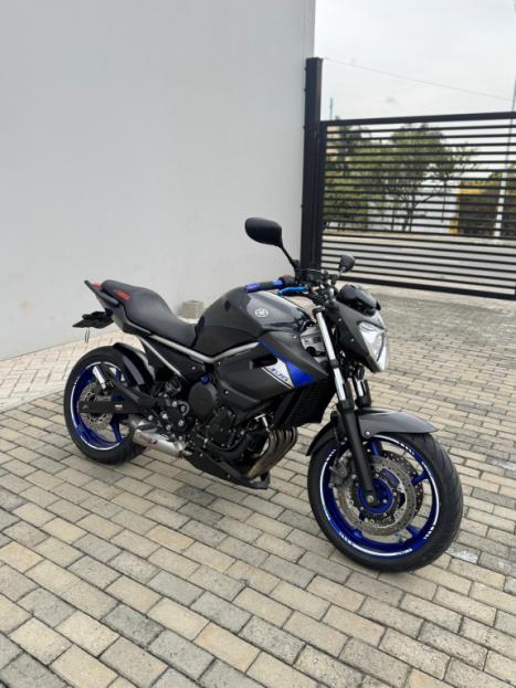 YAMAHA XJ6 600 N, Foto 8
