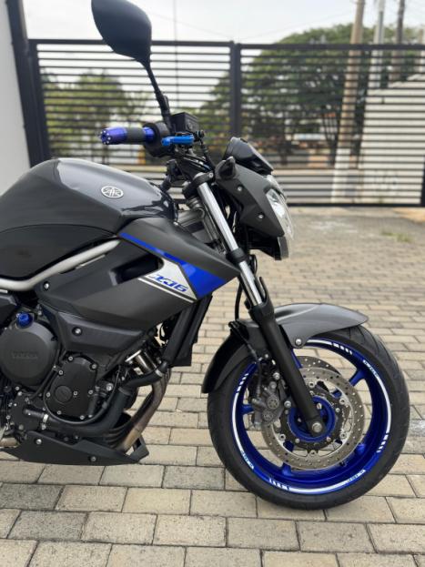 YAMAHA XJ6 600 N, Foto 9