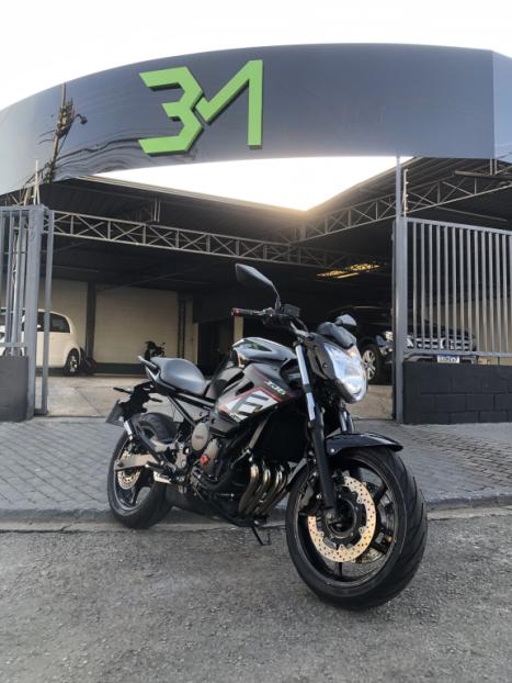 YAMAHA XJ6 600 N, Foto 2