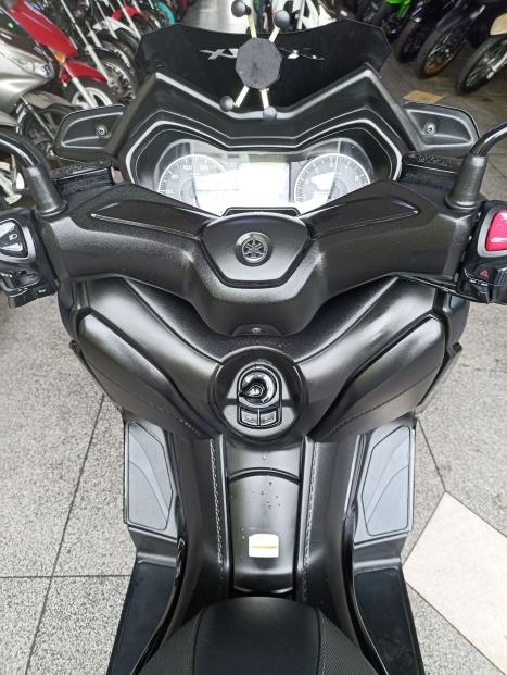 YAMAHA Xmax 250 , Foto 7