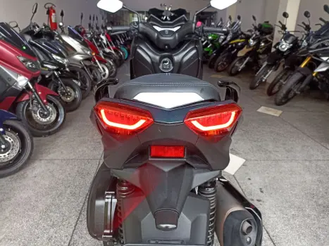 YAMAHA Xmax 250 , Foto 8