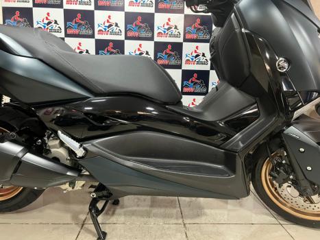 YAMAHA Xmax 250 , Foto 10