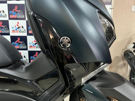 YAMAHA Xmax 250 , Foto 14