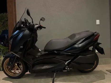 YAMAHA Xmax 250 , Foto 2