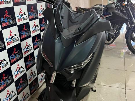 YAMAHA Xmax 250 , Foto 3