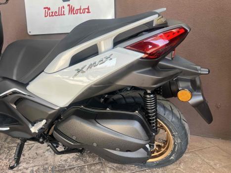 YAMAHA Xmax 250 , Foto 6