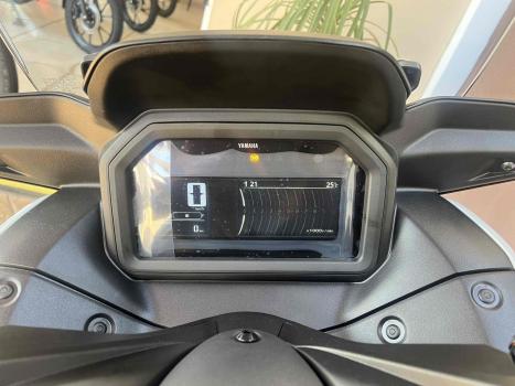 YAMAHA Xmax 250 , Foto 7