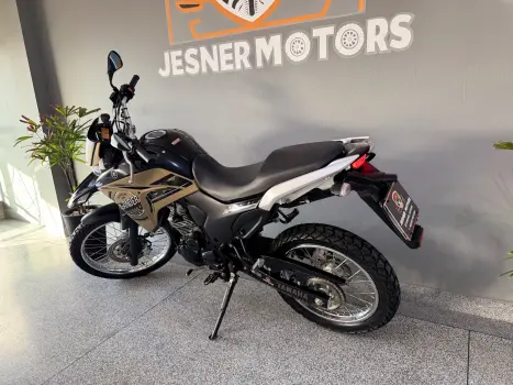YAMAHA XTZ 250 LANDER, Foto 8