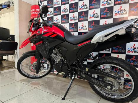 YAMAHA XTZ 250 LANDER, Foto 4