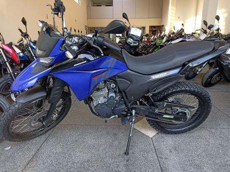 YAMAHA XTZ 250 LANDER, Foto 2