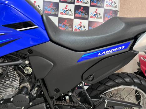 YAMAHA XTZ 250 LANDER, Foto 3