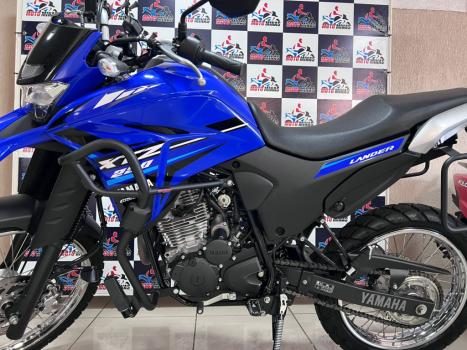 YAMAHA XTZ 250 LANDER, Foto 4